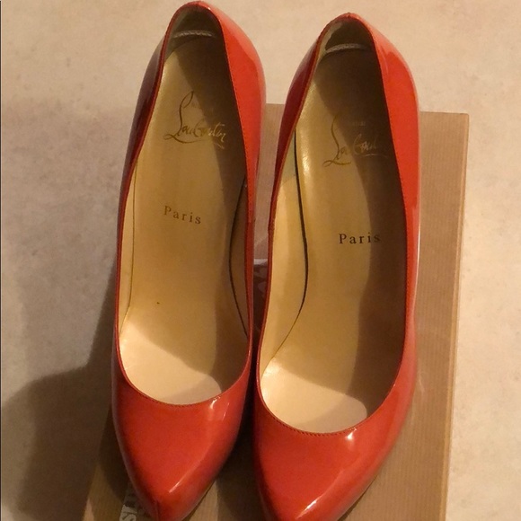 Christian Louboutin Pumps - Picture 2 of 8